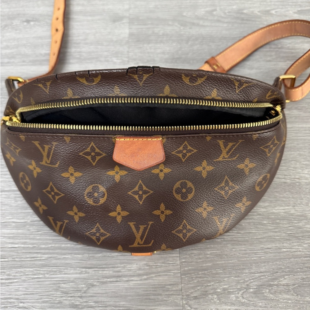 Louis Vuitton Tan and Brown Monogram Crossbody Bag